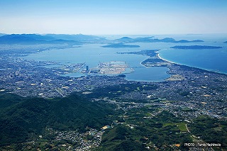 福岡市東区を立花山から撮影した写真